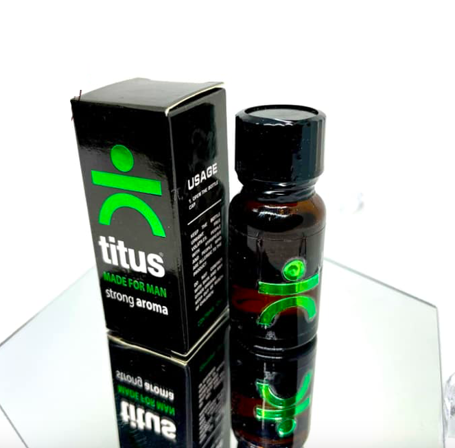 Tinh dầu kích thích Titus Green 10ml popper USA mạnh mẽ an toàn Tinh dầu kích thích Titus Green 10ml popper USA mạnh mẽ an toàn