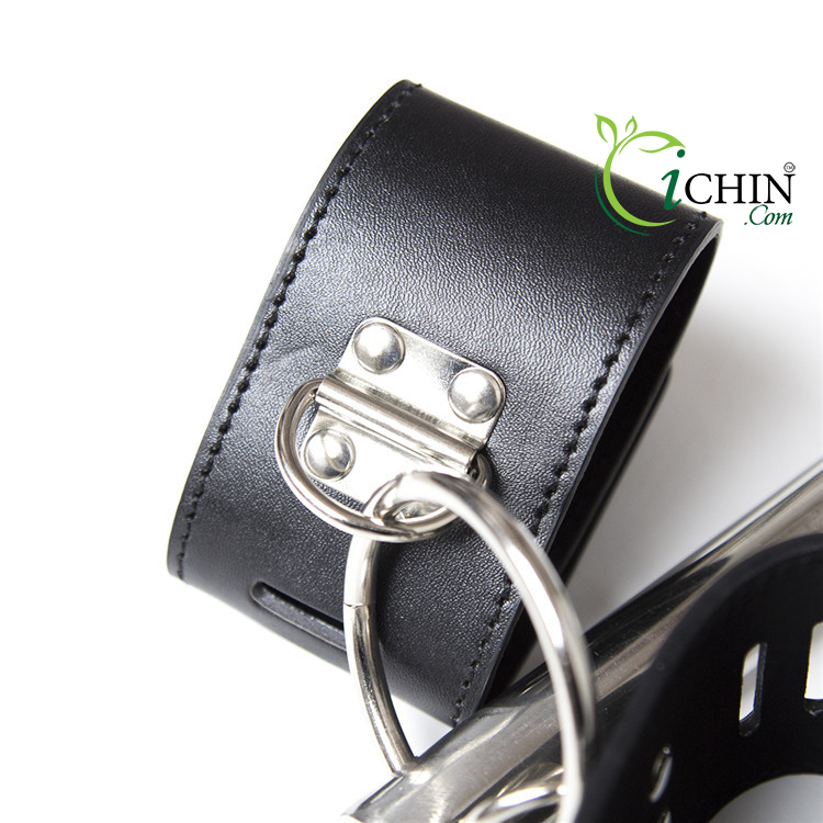 Đồ chơi bạo dâm BDSM còng tay xích cổ da mềm inox bền
