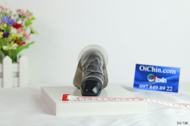 Dương vật giả silicone đen mềm mịn gắn tường size nhỏ
