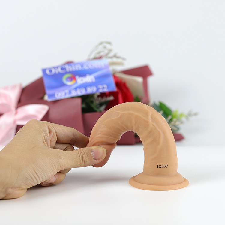 Dương vật giả hít tường size nhỏ cho nữ lần đầu dùng
