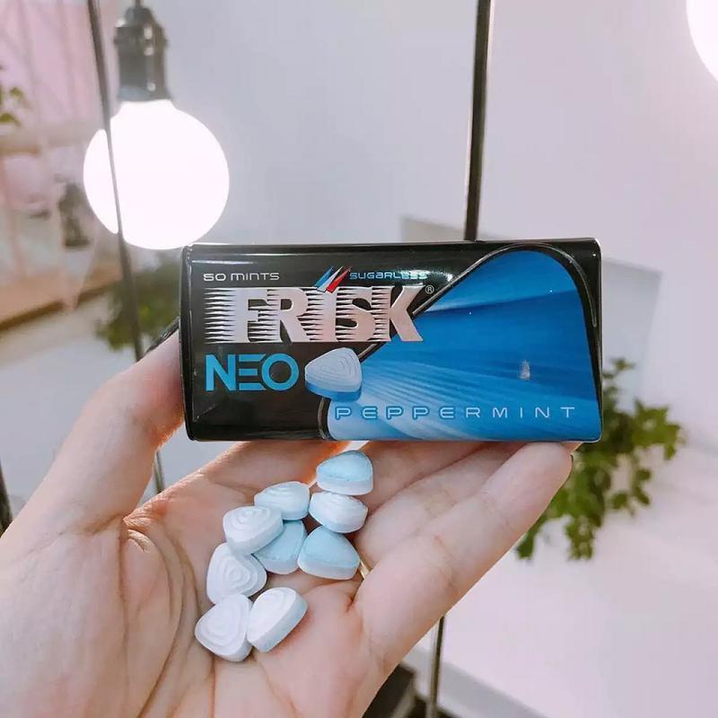 Kẹo ngậm BJ Frisk Neo bạc hà phòng the Nhật bản hương thơm dễ chịu Kẹo ngậm BJ Frisk Neo bạc hà phòng the Nhật bản hương thơm dễ chịu