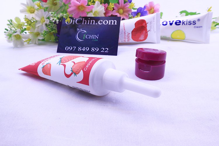 Gel bôi trơn cao cấp Hot Kiss 100ml hương chery dịu nhẹ làm ấm cơ thể