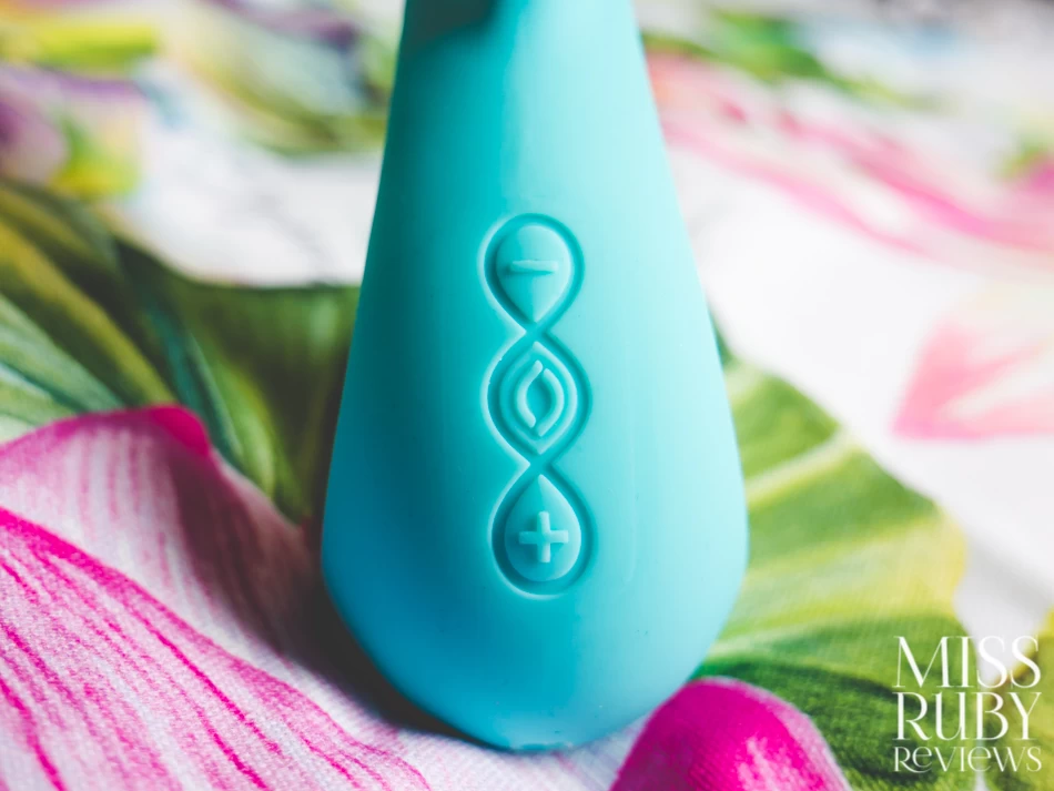 Lelo Soraya 2 Aqua máy mát xa điểm G silicone cao cấp