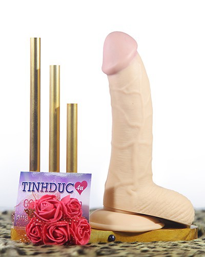 Dương vật giả Lovetoy 8.8 inch siêu mềm mịn gắn tường tăng khoái cảm