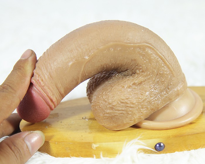 Lovetoy Natural Cock silicon mềm mịn hít tường 7 inch chân thật