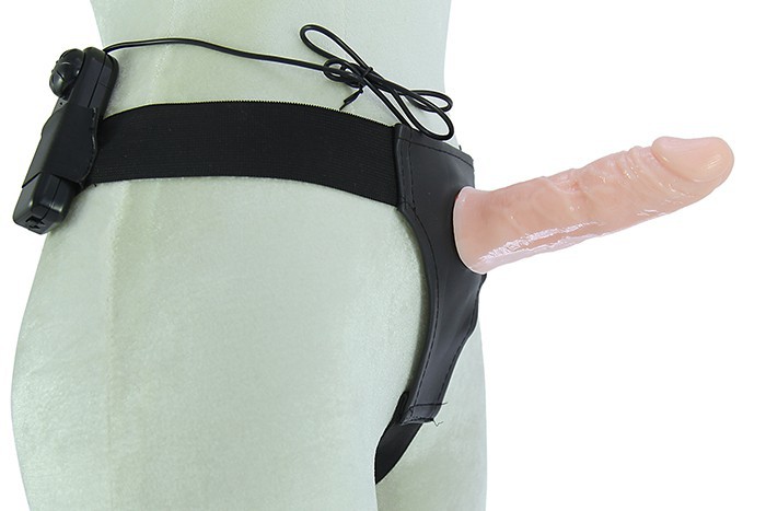 Dương vật giả Lybaile Ultra rung rỗng ruột có dây đeo