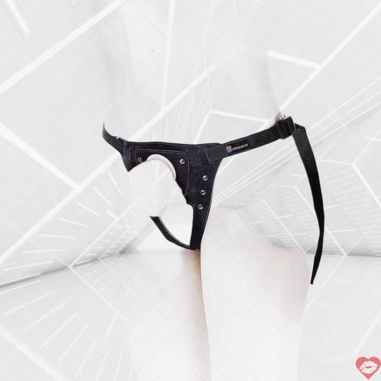 Strapon LoveToy Harness TPE 19cm 4.5cm Da Thật Nóng