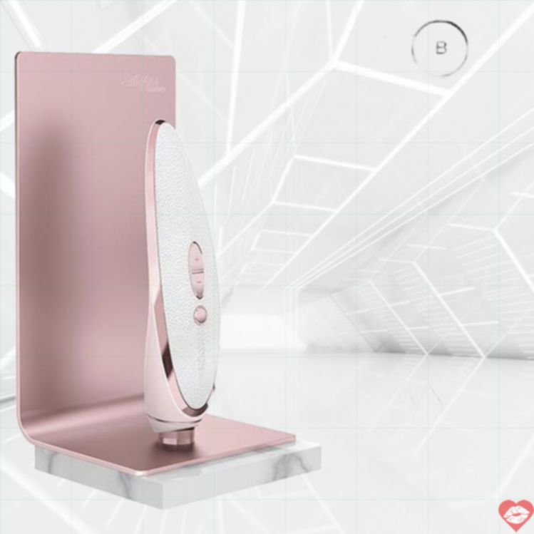Satisfyer Prete-a-Porter Hút Clit Rung Trắng luxury