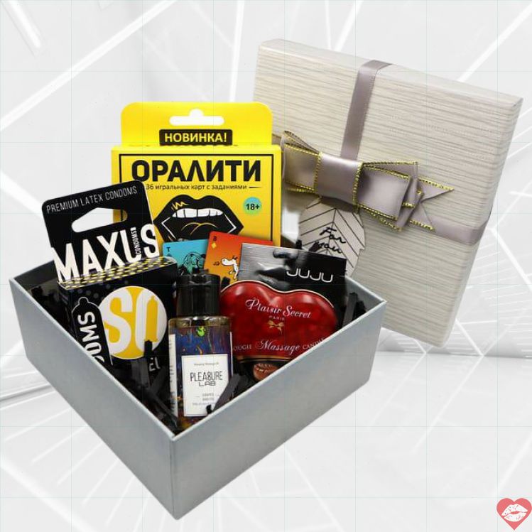 Set Quà Cặp Đôi 5 Món Nóng Bỏng Vui Tươi 